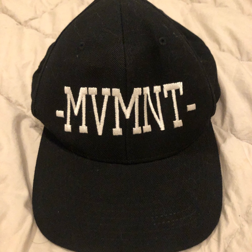 Movement Lift Aloha Black Hat